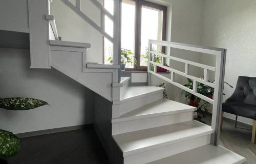 Дерев’яні сходи